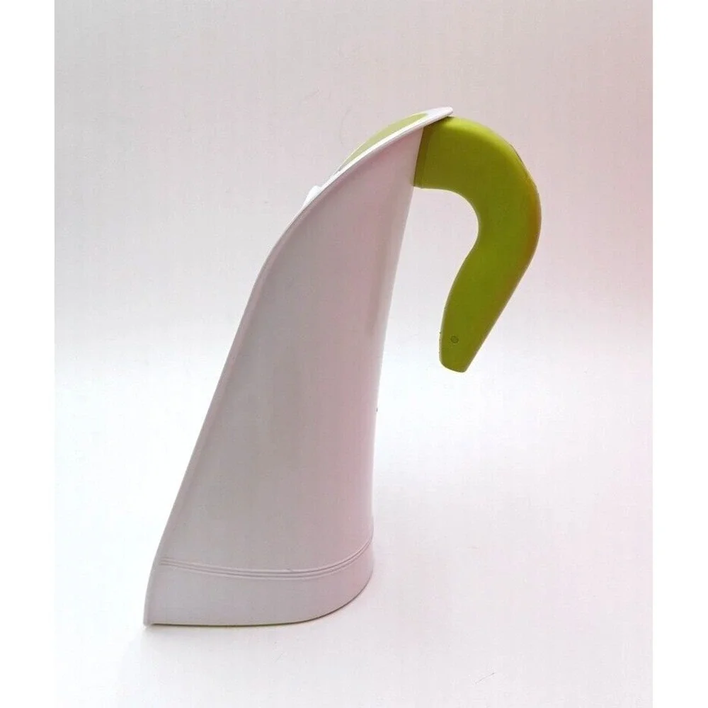 The Unbranded Brand ergonomic handheld